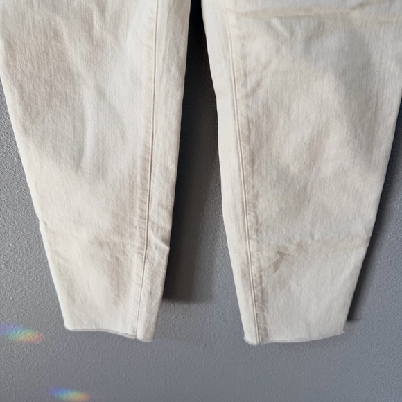 Madewell Women's Straight Leg Cream Jeans “The Mom Jean” - Picture 3 of 11